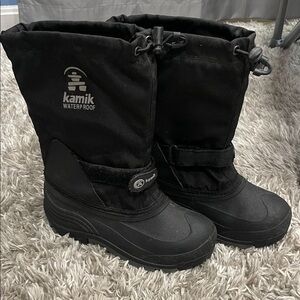 Kamik Black Insulated Snow Boots
